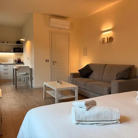 Garden Apartment *