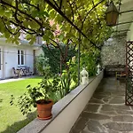 Apartman Garden *